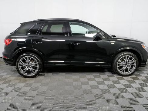 Used 2025 Audi Q3 2.0T Premium Plus w/ Premium Plus Package image 2