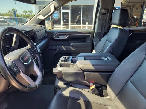 Used 2024 GMC Sierra 1500 SLT RWD image 14