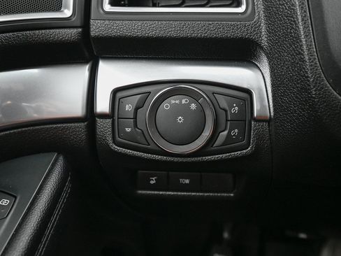 Used 2019 Ford Explorer Limited w/ Ford Safe & Smart Package image 41