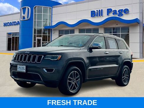 Used 2019 Jeep Grand Cherokee Limited w/ Luxury Group II image 2