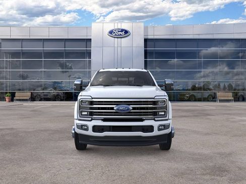 New 2025 Ford F450 Platinum w/ Platinum Plus Package AWD/4WD image 6