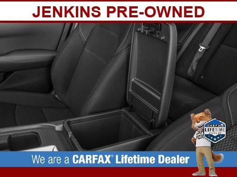 Used 2023 Nissan Sentra SV w/ All-Weather Package image 17
