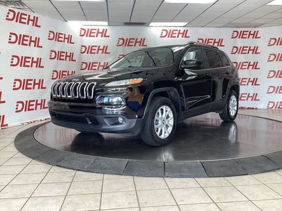 Used 2017 Jeep Cherokee Latitude w/ Cold Weather Group