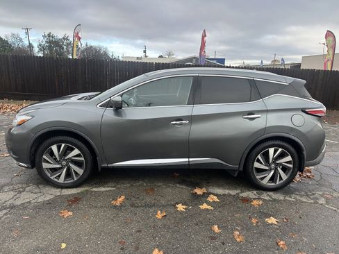 Used 2016 Nissan Murano Platinum w/ Platinum Technology Package image 3