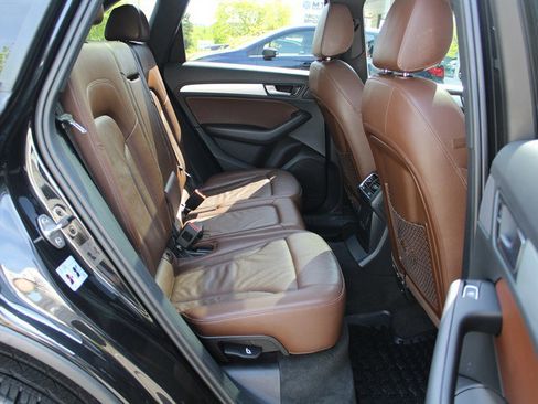 Used 2013 Audi Q5 3.0T Premium Plus w/ Audi MMI Navigation Plus Pkg AWD/4WD image 25