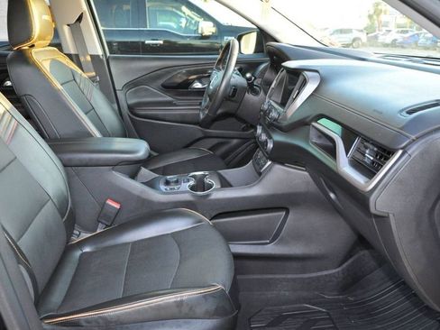 Used 2022 GMC Terrain AT4 w/ Tech Package image 15