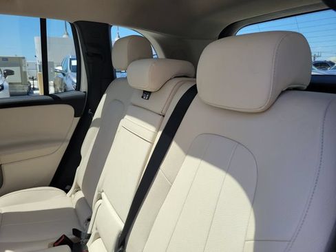 Used 2023 Mercedes-Benz GLB 250 image 12