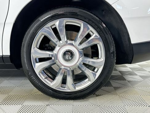 Certified 2022 Rolls-Royce Cullinan image 10