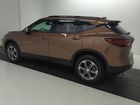 Used 2024 Chevrolet Blazer LT w/ Convenience Package FWD image 3