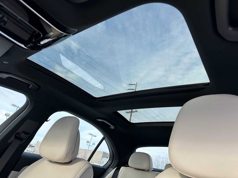 Used 2026 Mercedes-Benz C 300 4MATIC Sedan image 22