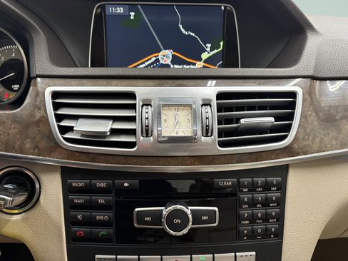 Used 2014 Mercedes-Benz E 350 4MATIC Sedan w/ Premium 1 Package image 10