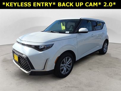 Used 2023 Kia Soul LX