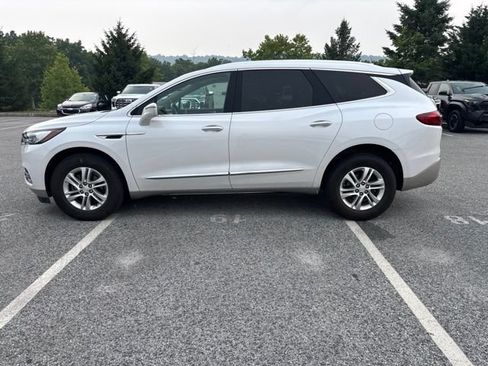 Used 2019 Buick Enclave Essence FWD image 5