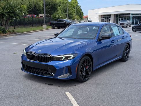New 2026 BMW 330i Sedan w/ M Sport Package RWD image 7