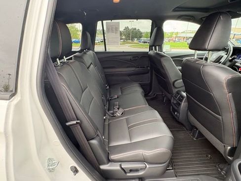 Used 2023 Honda Passport TrailSport image 30