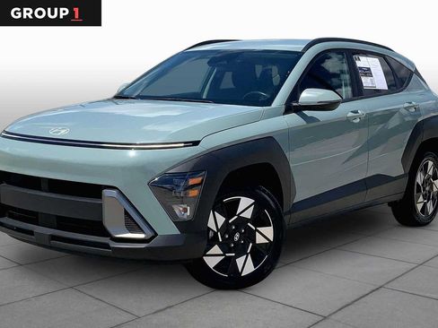 Used 2024 Hyundai Kona SEL AWD/4WD image 1