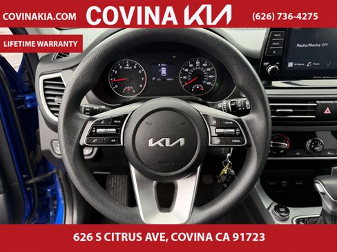 Certified 2022 Kia Seltos LX image 15