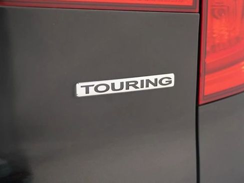 Used 2017 Honda Pilot Touring image 10