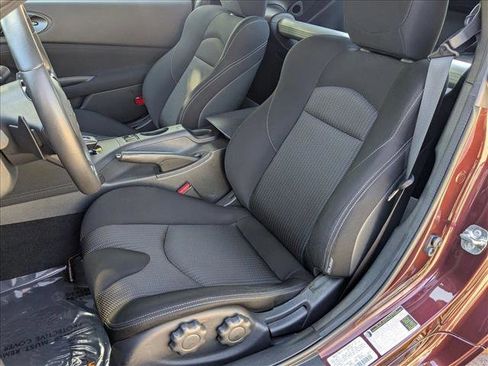 Certified 2025 Nissan Z Sport w/ Floor Mat Package RWD image 18