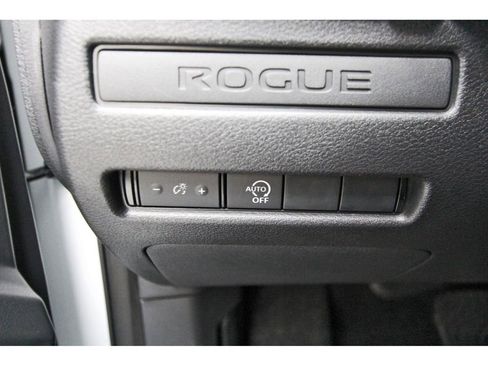 Certified 2024 Nissan Rogue S AWD/4WD image 18