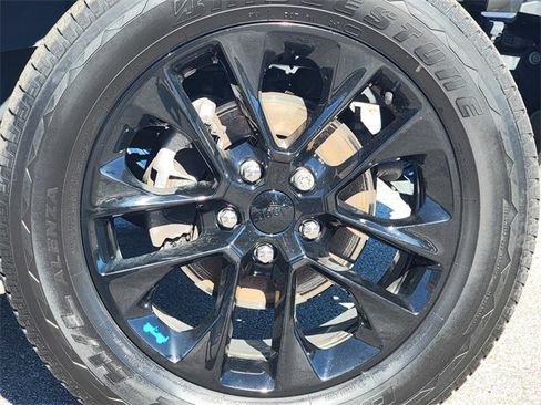 Certified 2023 Jeep Wrangler Unlimited Sahara w/ Cold Weather Group image 24