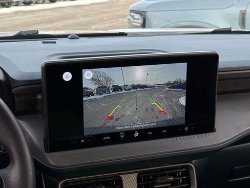 Certified 2025 Ford Maverick XL w/ Equipment Group 101A image 3