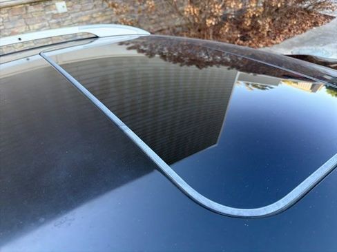 Used 2011 Nissan Rogue SV w/ SL Pkg image 24