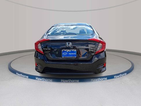 Used 2018 Honda Civic LX image 5