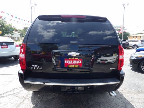 Used 2009 Chevrolet Tahoe LTZ AWD/4WD image 4