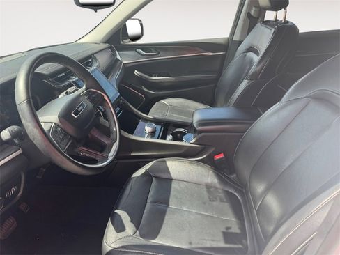Used 2022 Jeep Grand Cherokee L Limited image 9