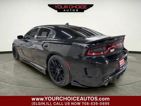 Used 2021 Dodge Charger Scat Pack w/ Daytona Edition Group RWD image 3