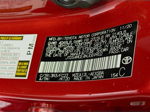 Used 2021 Toyota Corolla SE image 39