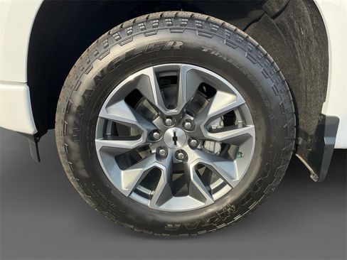 New 2025 Chevrolet Silverado 1500 RST image 13