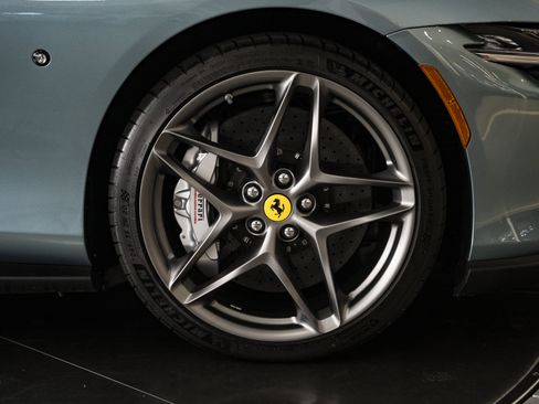 Used 2025 Ferrari Roma Spider RWD image 16