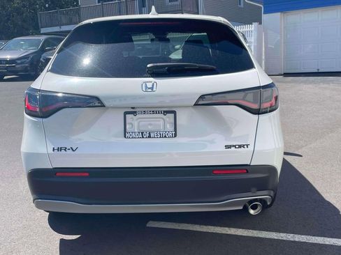New 2026 Honda HR-V Sport image 6