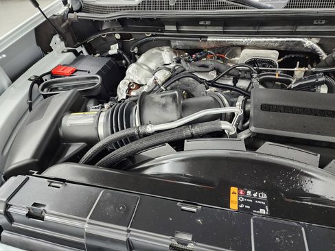 Used 2024 Chevrolet Silverado 3500 LT w/ Convenience Package image 20