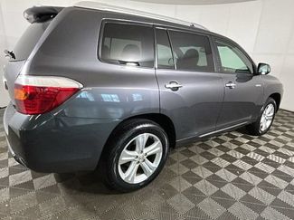 Used 2010 Toyota Highlander Limited AWD/4WD video 2