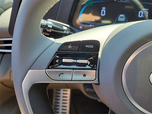 New 2025 Hyundai Elantra Sport image 4