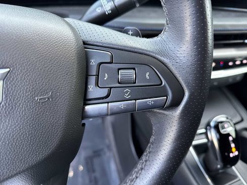 Used 2024 Cadillac XT4 Sport image 25