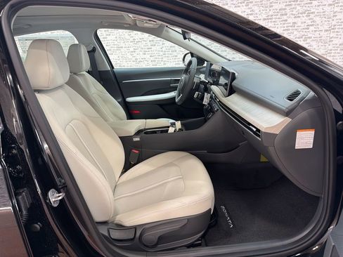 New 2026 Hyundai Sonata SEL FWD image 11