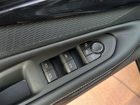 New 2026 Chevrolet Blazer EV LT image 22