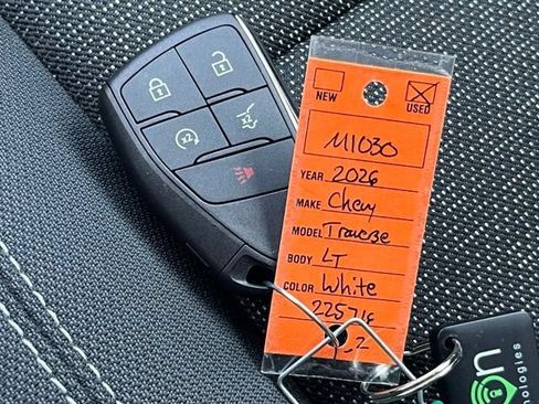 Used 2026 Chevrolet Traverse LT FWD image 33
