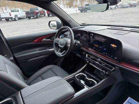 New 2026 Chevrolet Traverse Z71 w/ Enhanced Driving Package image 12