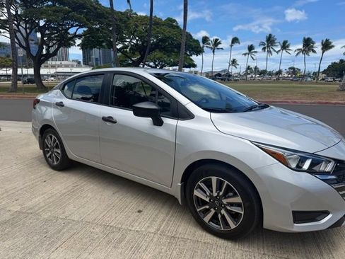 Used 2024 Nissan Versa S w/ S Plus Package FWD image 6