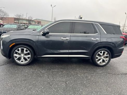 Used 2020 Hyundai Palisade SEL image 2
