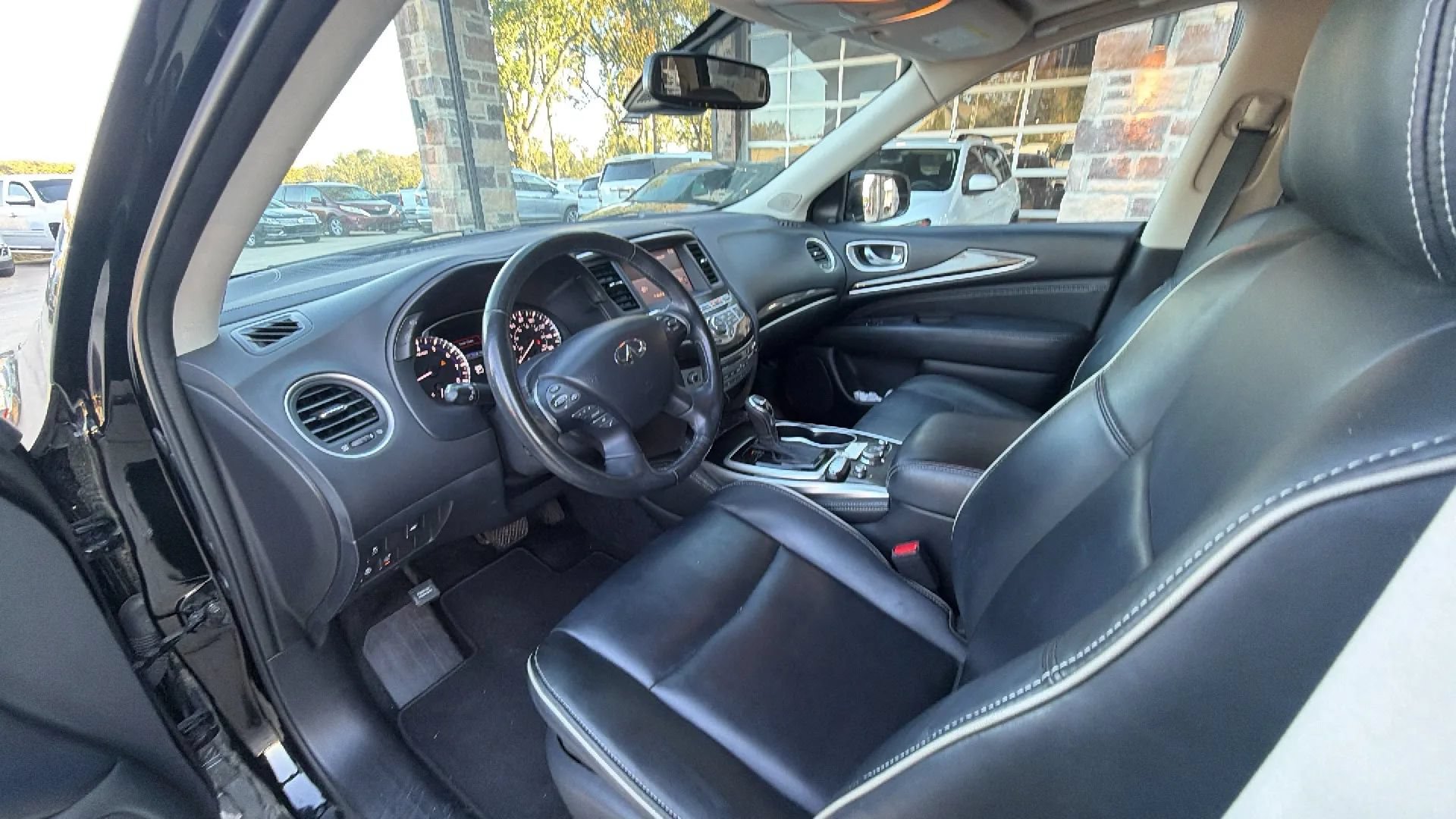 Used 2019 INFINITI QX60 Luxe AWD/4WD image 7