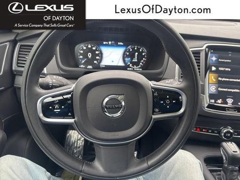 Used 2020 Volvo XC90 T6 Momentum w/ Protection Package Premier image 17