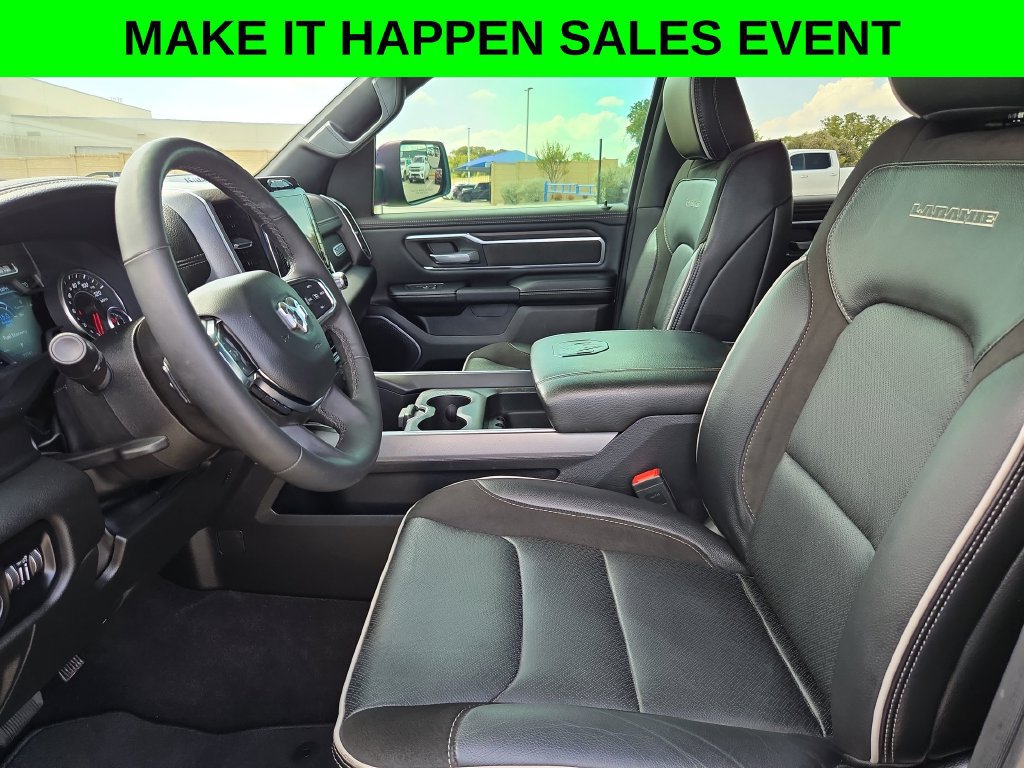 Used 2025 RAM 1500 Laramie w/ Sport Appearance Package AWD/4WD image 9