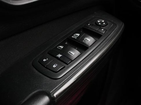 Used 2015 Jeep Cherokee Latitude image 7