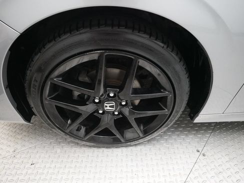 Used 2024 Honda Civic Sport image 26